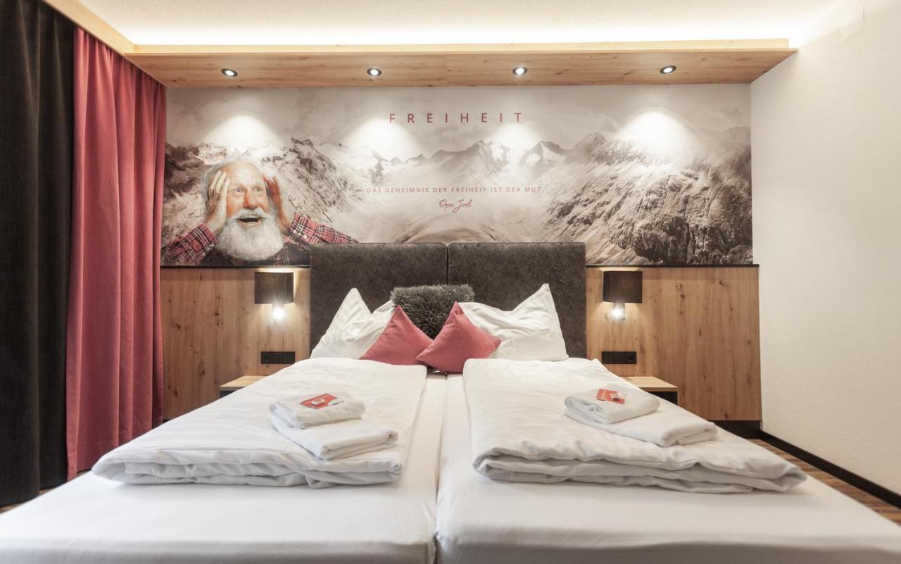 First Mountain Hotel Oetztal Langenfeld Ngoại thất bức ảnh